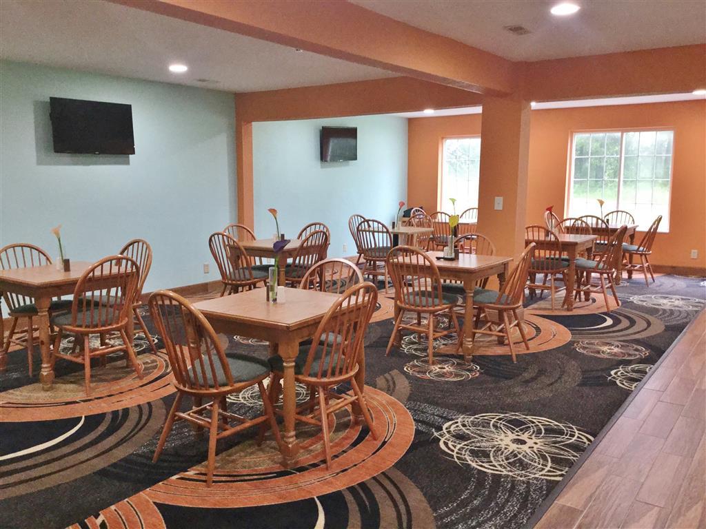 Super 8 By Wyndham Lake Of The Ozarks Eldon Facilities photo